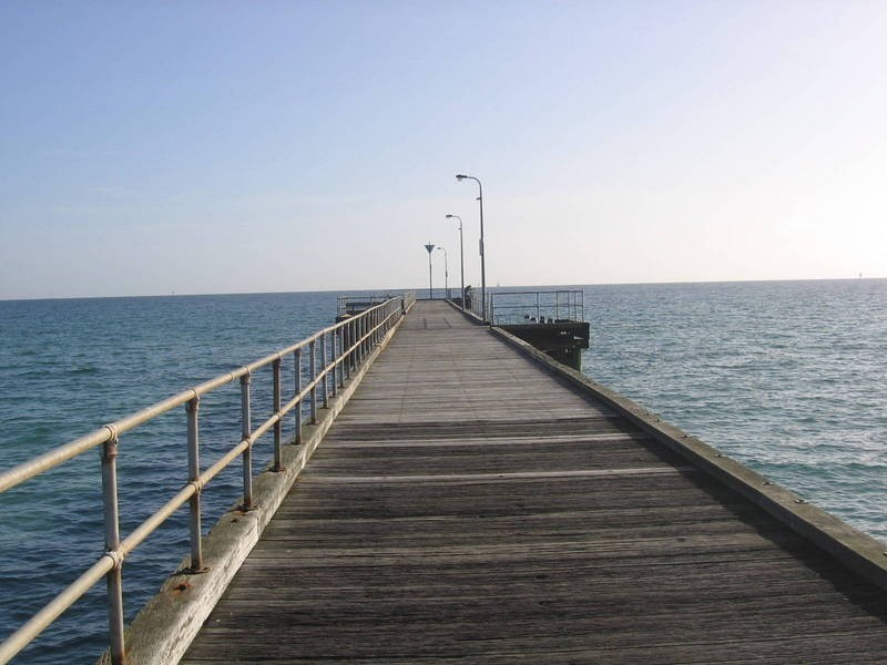 32 Allambi Avenue, Rosebud West VIC 3940