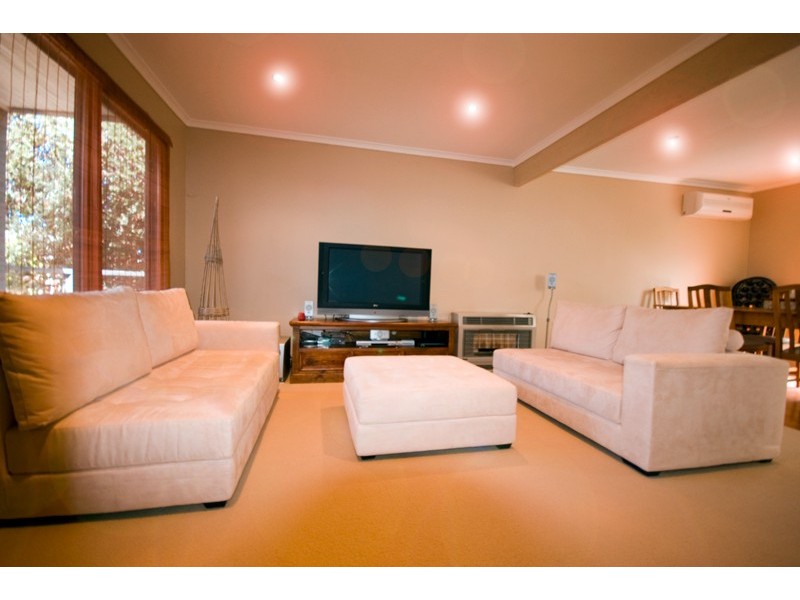 12 Bienias Cres, Tootgarook VIC 3941