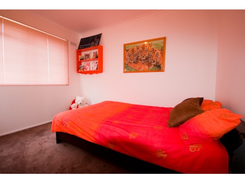 52 Cootamundra Ave, Rosebud West VIC 3940