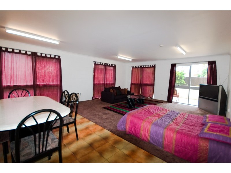 52 Cootamundra Ave, Rosebud West VIC 3940