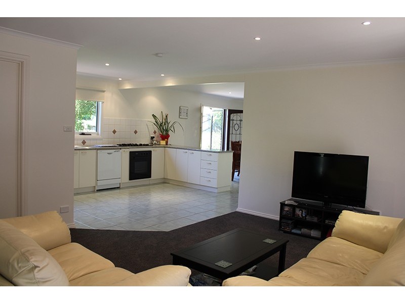 10 Penn Crt, Tootgarook VIC 3941