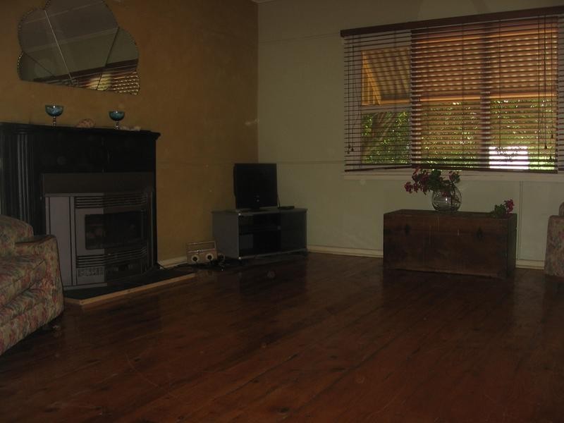 73 First Ave, Rosebud VIC 3939