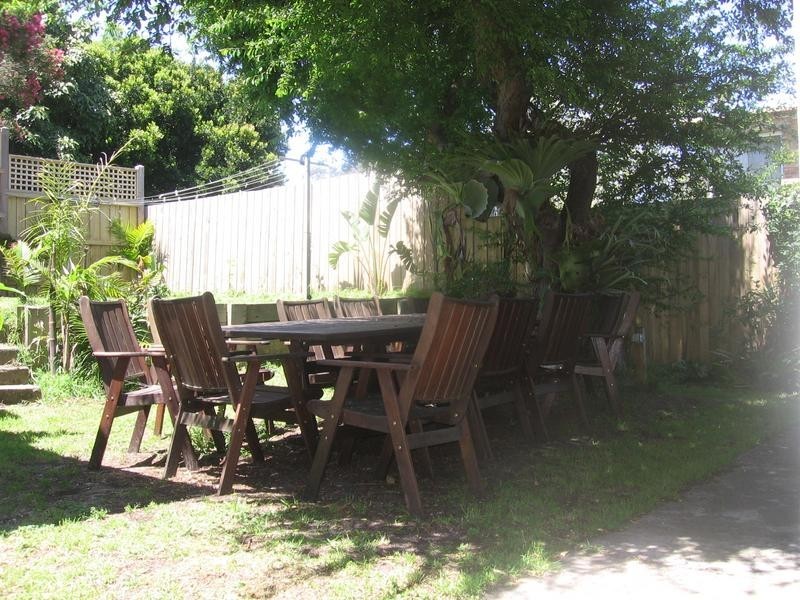 73 First Ave, Rosebud VIC 3939