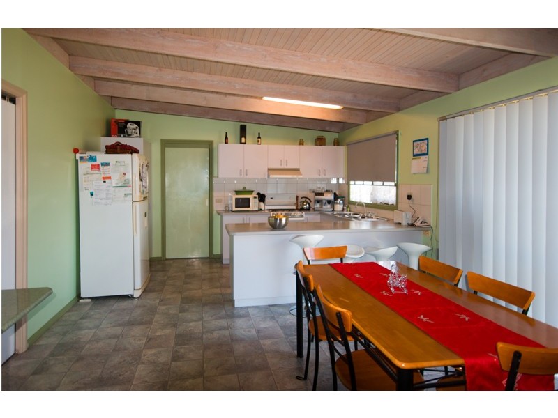 5 Bienias Crescent, Tootgarook VIC 3941