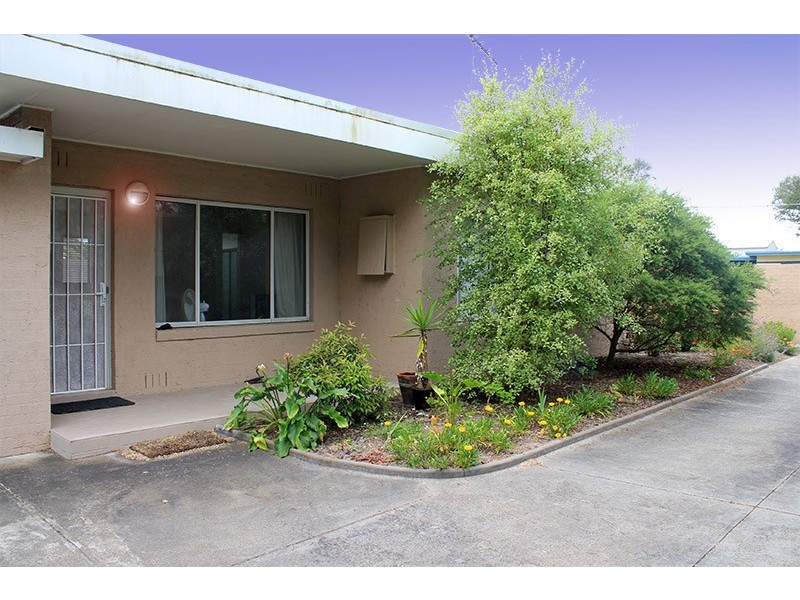 1/28 Staughton Ave, Rosebud West VIC 3940