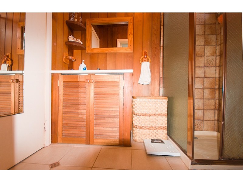 195 Eighth Ave, Rosebud VIC 3939