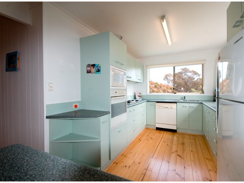 52 Cootamundra, Rosebud West VIC 3940