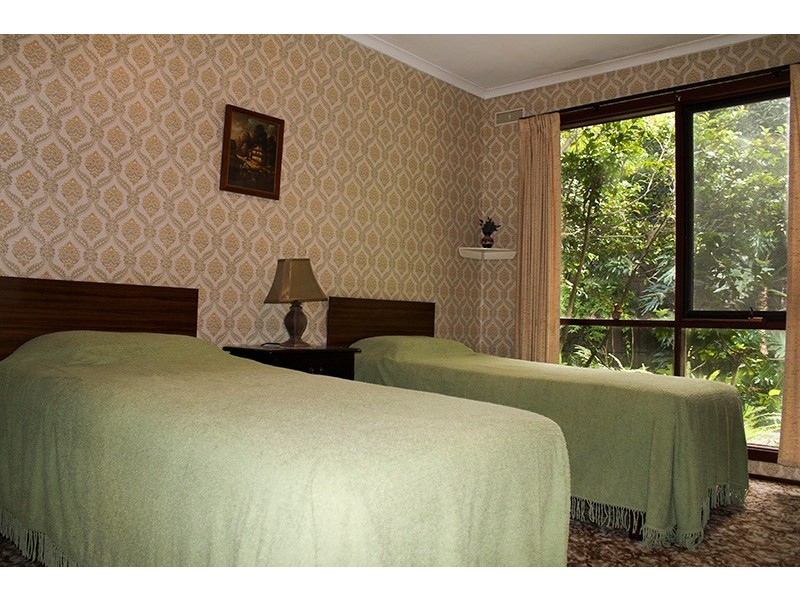 24 Herman Street, Rosebud VIC 3939