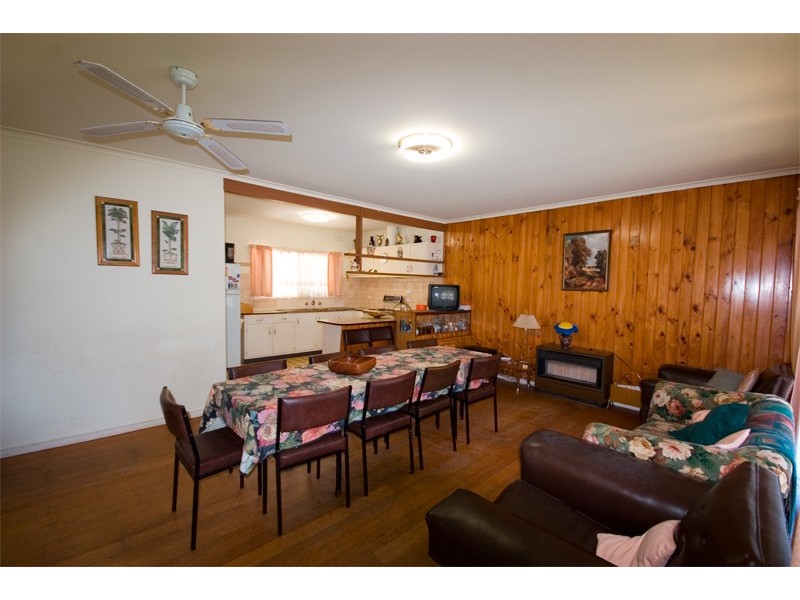 32 Grandview Ave, Rye VIC 3941