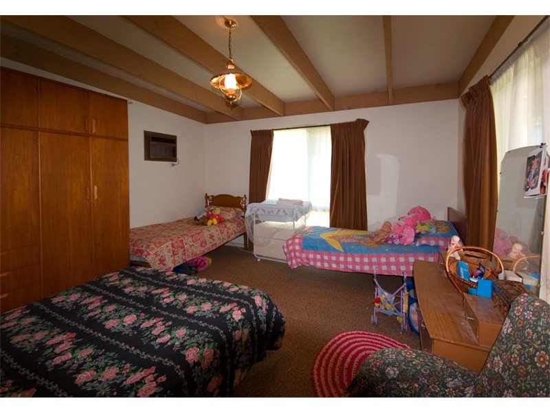 32 Grandview Ave, Rye VIC 3941