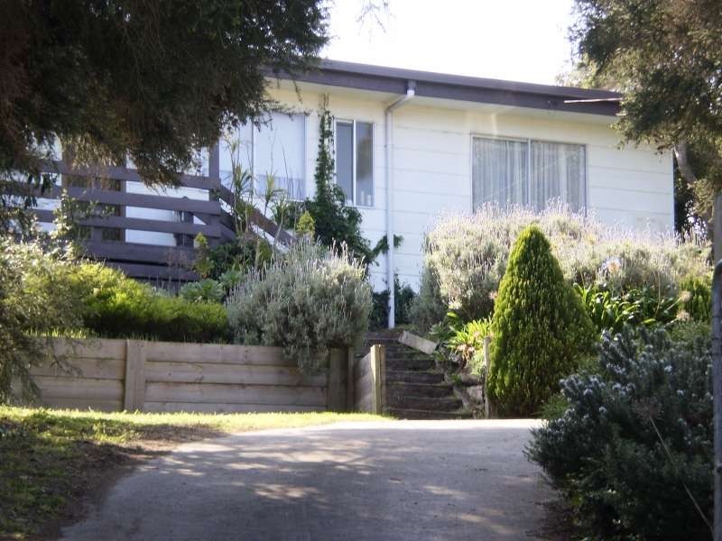 12 Yarrayne Street, Rye VIC 3941