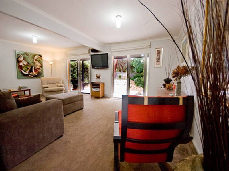 27 McAlpin Street, Tootgarook VIC 3941