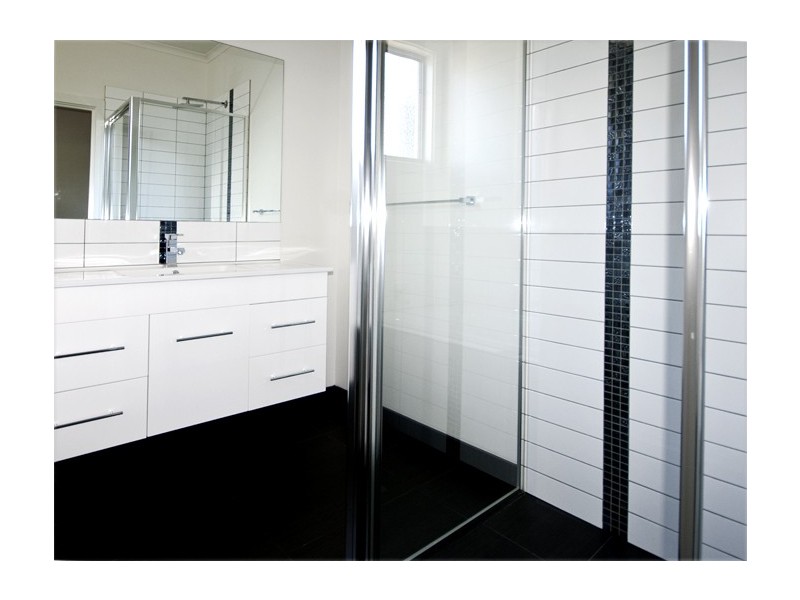 4A Walpole Street, Rosebud VIC 3939