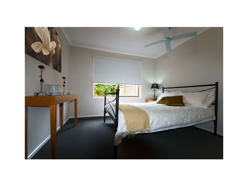 6 Cain Street, Rosebud West VIC 3940