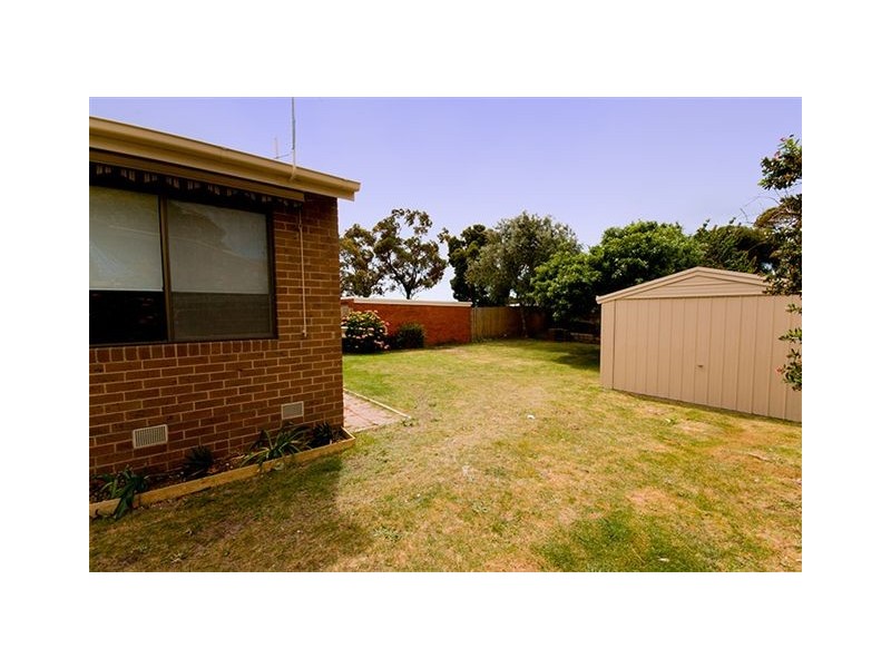 6 Cain Street, Rosebud West VIC 3940