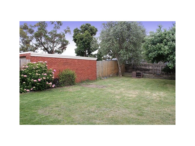 6 Cain Street, Rosebud West VIC 3940