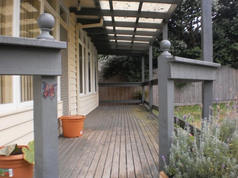 4 Cain Street, Rosebud VIC 3939