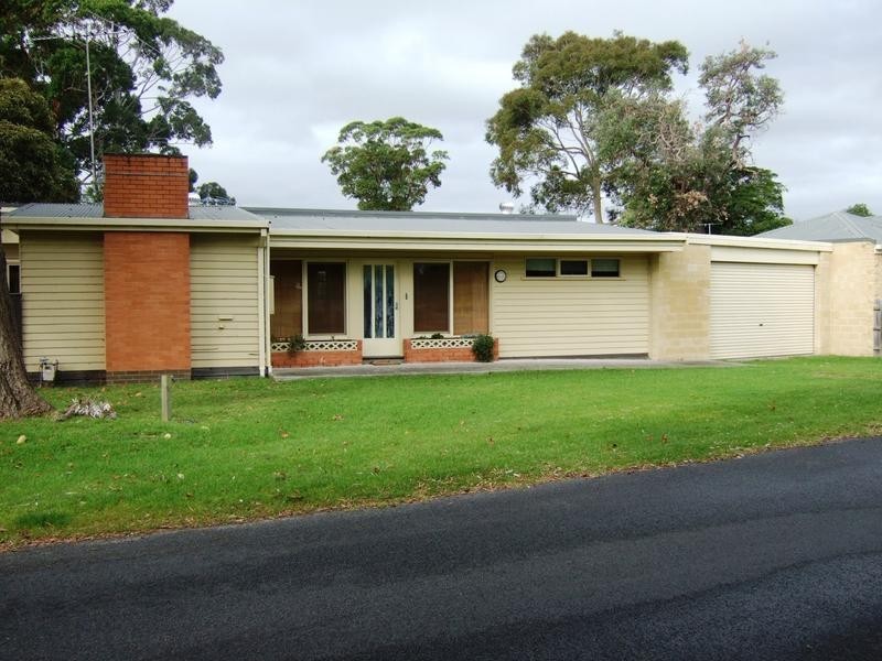 9 Pearson Street, Rosebud West VIC 3940