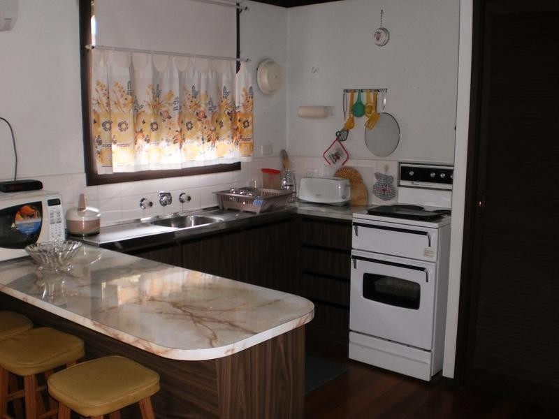 6 Guest Street, Tootgarook VIC 3941