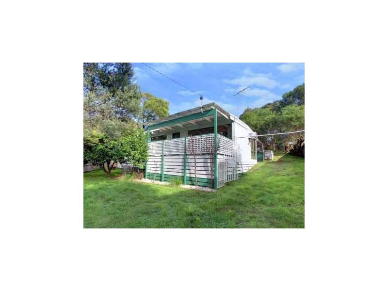 8 Chenier Street, Rye VIC 3941