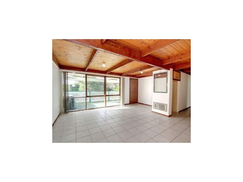 8 Chenier Street, Rye VIC 3941