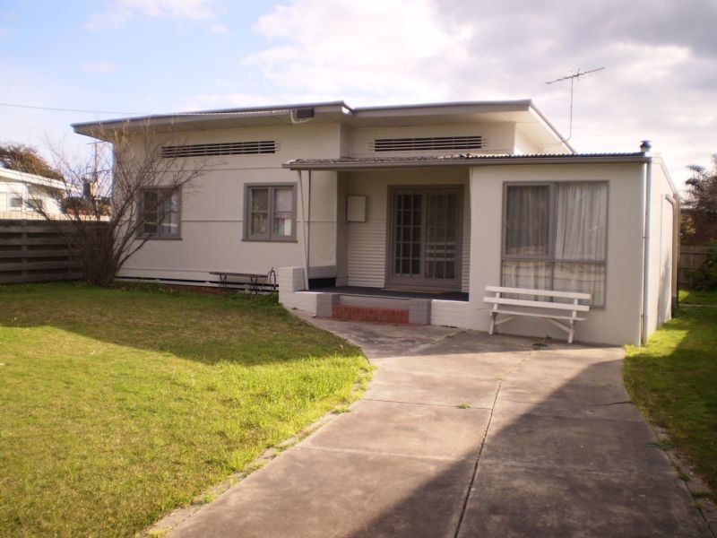 20 Weeroona Street, Rye VIC 3941