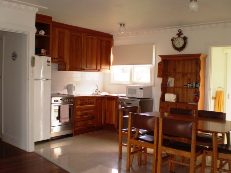 20 Weeroona Street, Rye VIC 3941