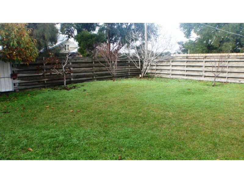 20 Weeroona Street, Rye VIC 3941