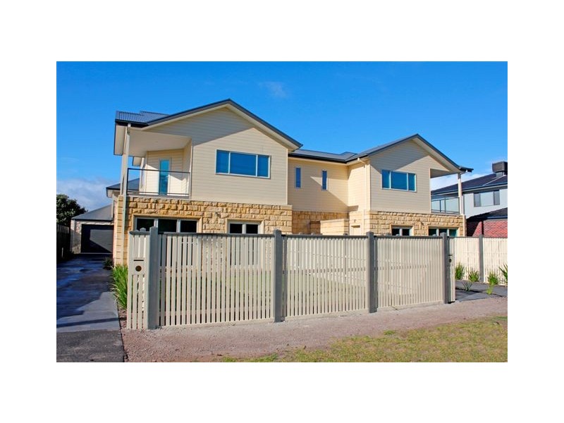 2/49 Truemans Road, Rosebud West VIC 3940