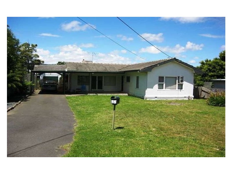 15 Windella Avenue, Rosebud VIC 3939