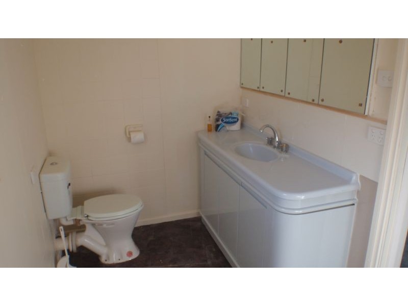 73 First Avenue, Rosebud VIC 3939