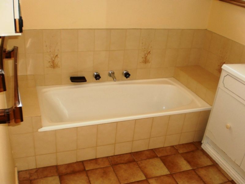 24 Wattle Road, Mccrae VIC 3938