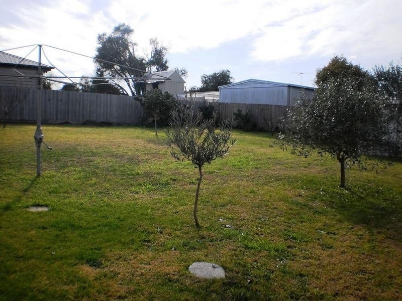 11 Monica Street, Tootgarook VIC 3941