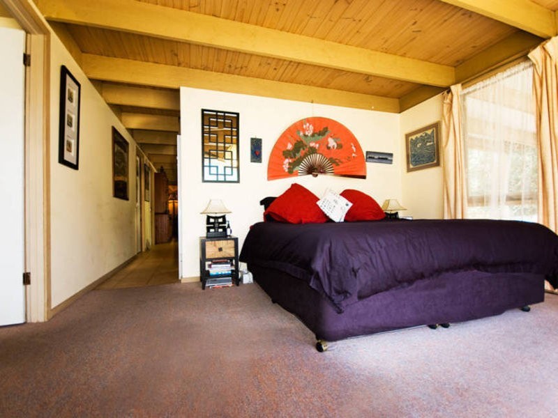 65 Swans Way, Rosebud West VIC 3940