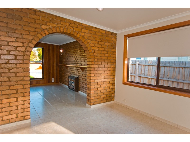 4 Lawson Cresent, Rosebud VIC 3939