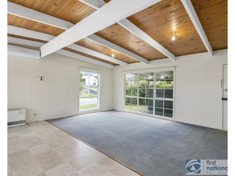 12 Mathis Ave, Tootgarook VIC 3941