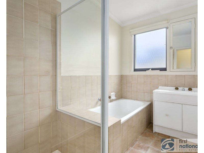 12 Mathis Ave, Tootgarook VIC 3941