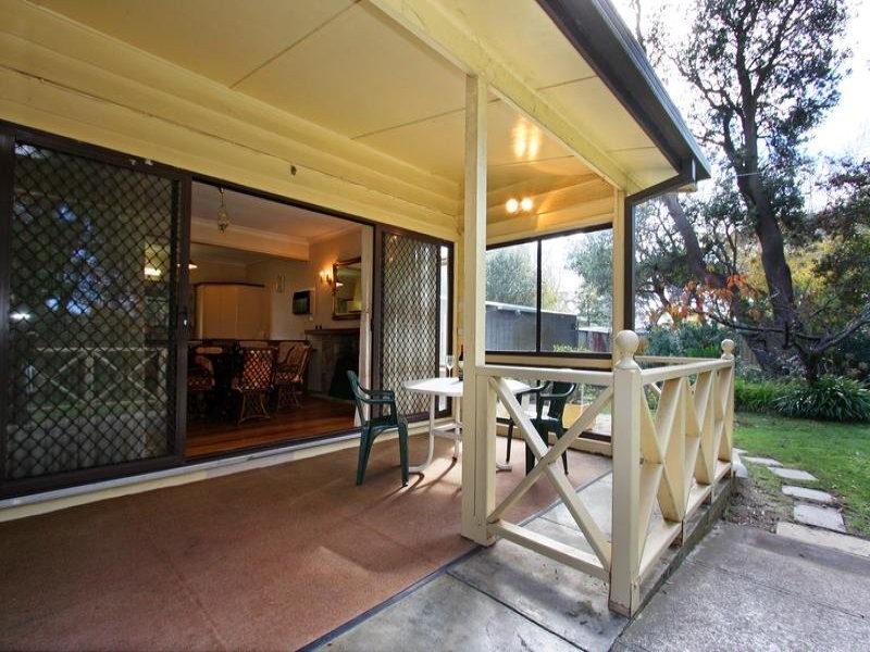 57 Woyna Ave, Rosebud West VIC 3940