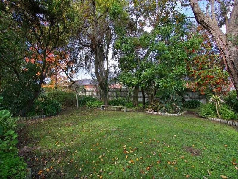 57 Woyna Ave, Rosebud West VIC 3940