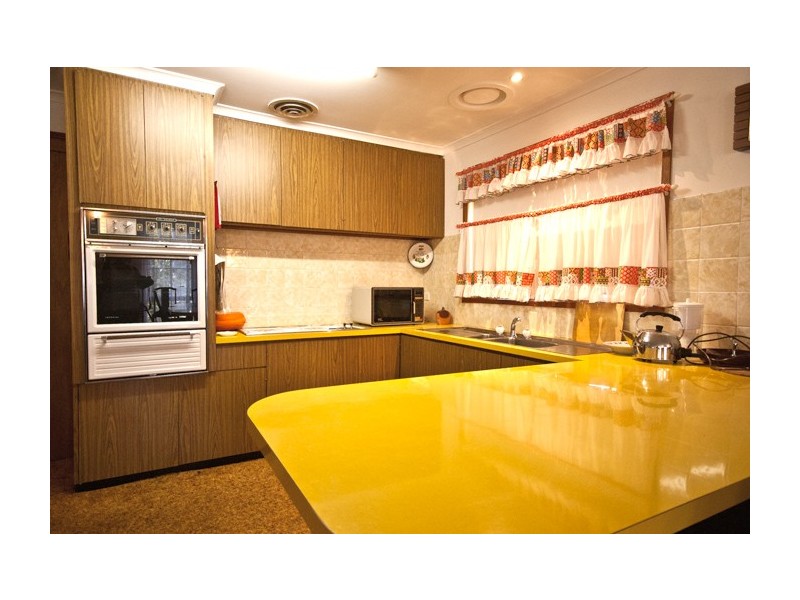 15 Mirriam Ave, Rosebud West VIC 3940