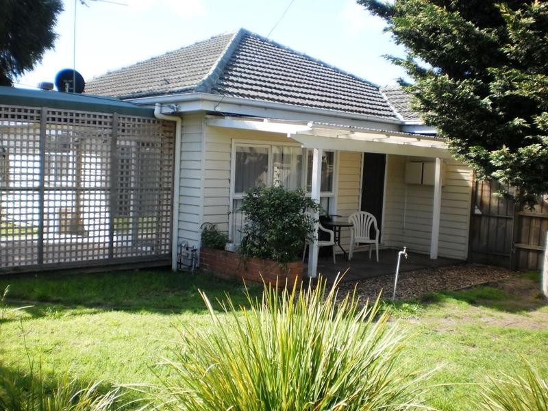 62 Broadway, Rosebud West VIC 3940