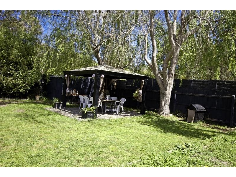 2 Tern Avenue, Rosebud West VIC 3940