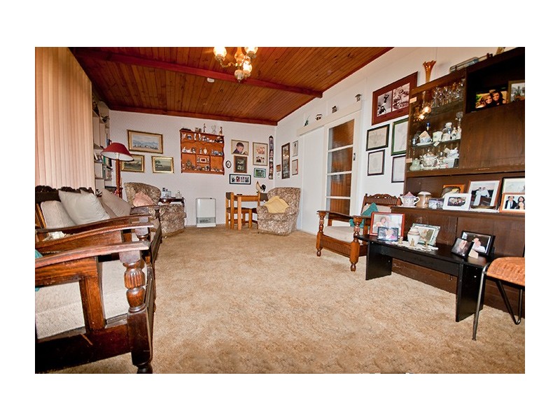 18 Johnson St, Rosebud West VIC 3940