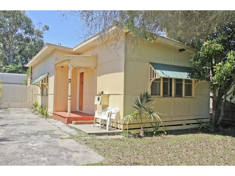73 First Avenue, Rosebud VIC 3939