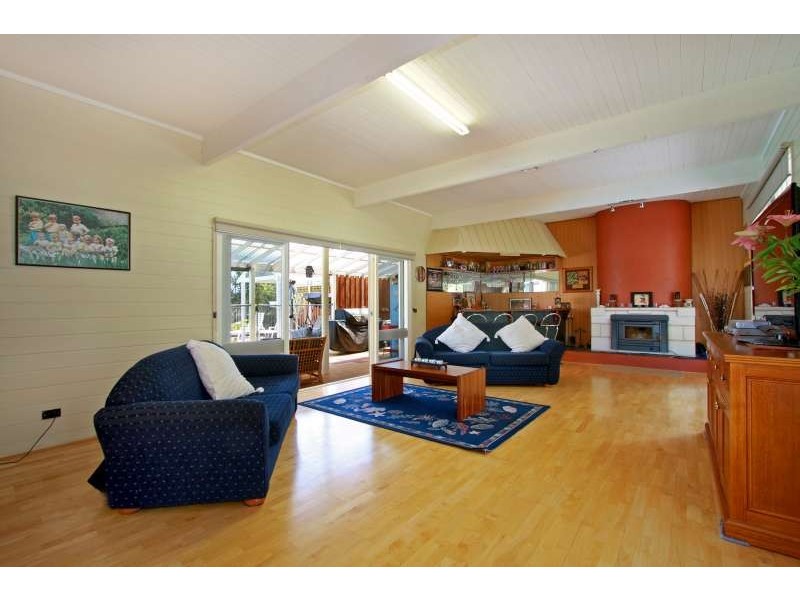 6 Queens Ct, Rye VIC 3941