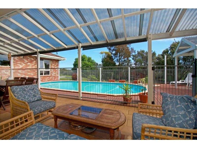 6 Queens Ct, Rye VIC 3941