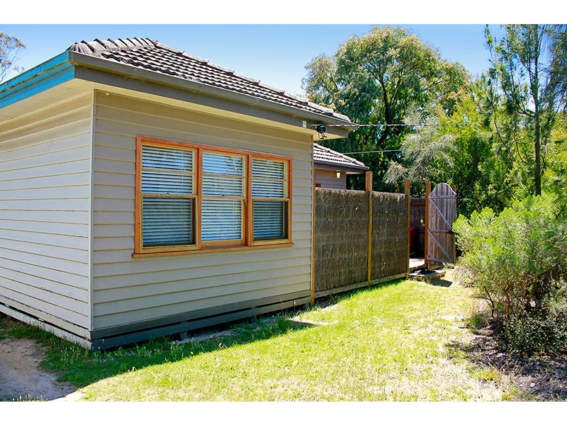46 Florence Avenue, Rosebud West VIC 3940
