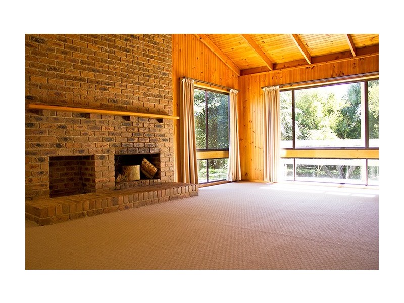 8 Phillip Street, Rosebud VIC 3939