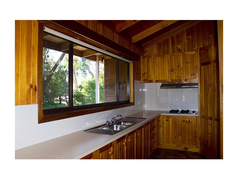 8 Phillip Street, Rosebud VIC 3939