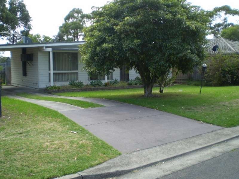 42 Cain Street, Rosebud VIC 3939